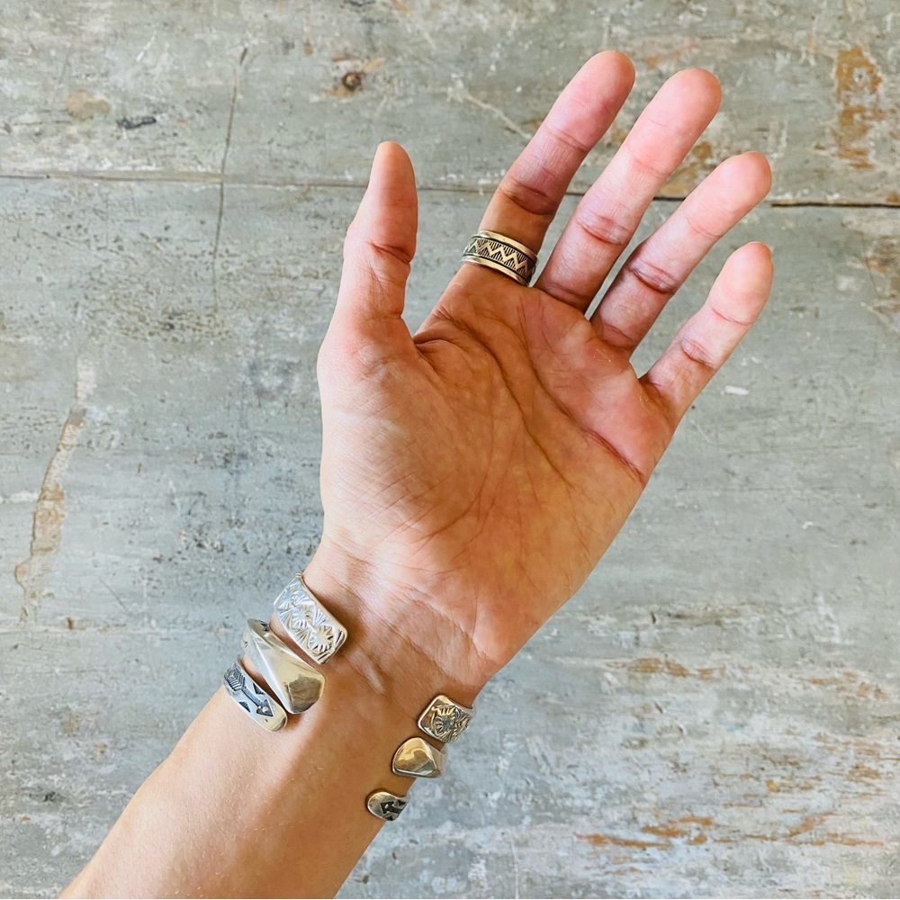 SOLD ♥️ Navajo ♥️ Landon Secatero Sterling Silver & Appaloosa Turquoise Ring - Picture 4 of 13